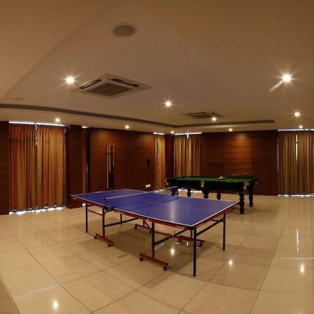 Hotel Le Ruchi The Prince Mysore Esterno foto