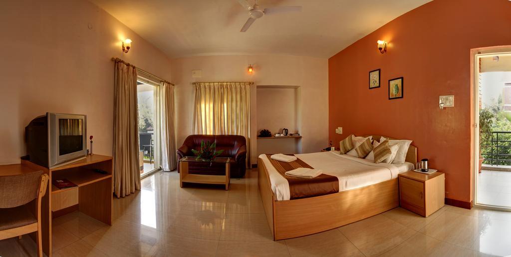 Hotel Le Ruchi The Prince Mysore Esterno foto