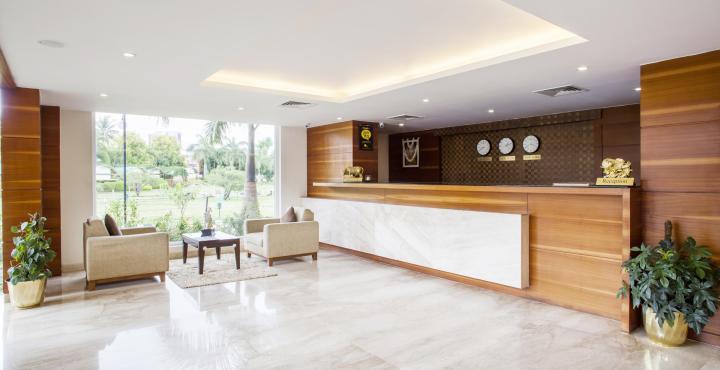 Hotel Le Ruchi The Prince Mysore Esterno foto