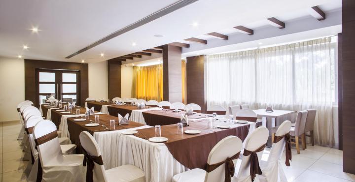 Hotel Le Ruchi The Prince Mysore Esterno foto