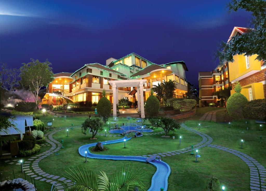 Hotel Le Ruchi The Prince Mysore Esterno foto