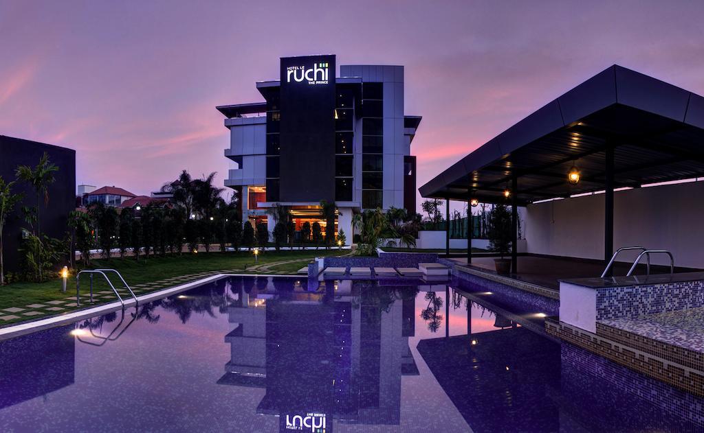 Hotel Le Ruchi The Prince Mysore Esterno foto